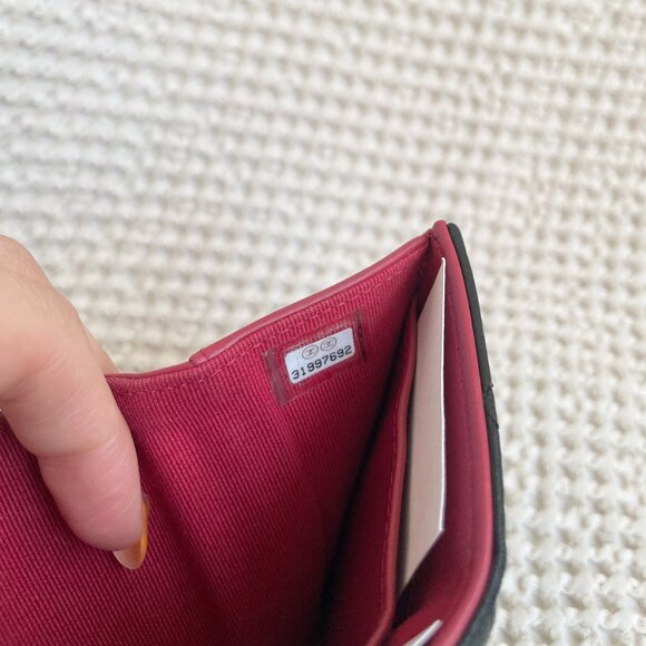 Authentic CHANEL 19 Small Flap Tri-fold Wallet Black - Picture 5 of 10